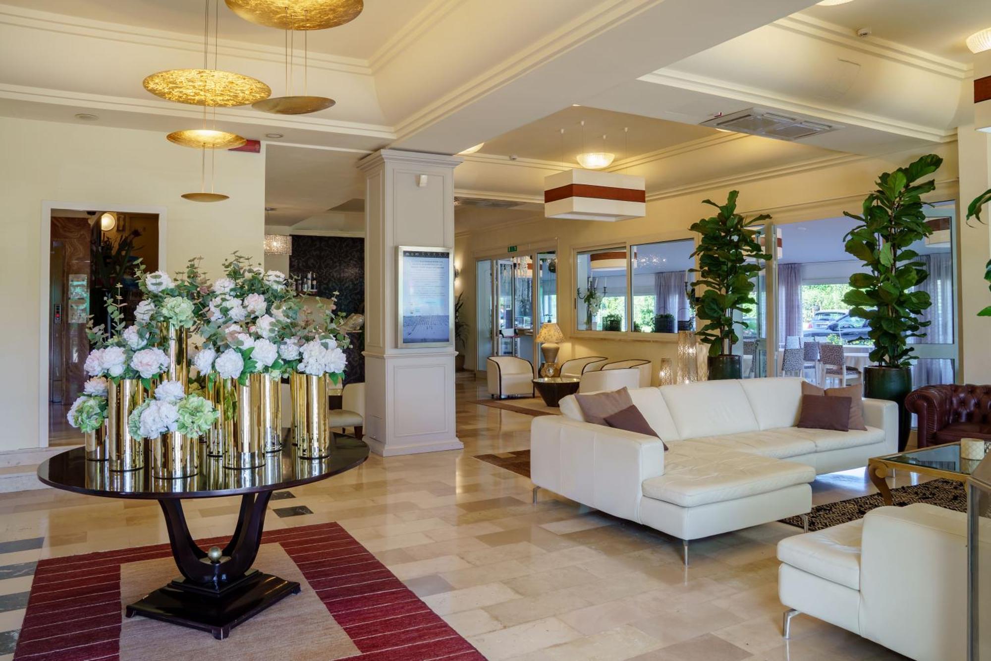 Brasil Seaview Hotel Milano Marittima Eksteriør bilde